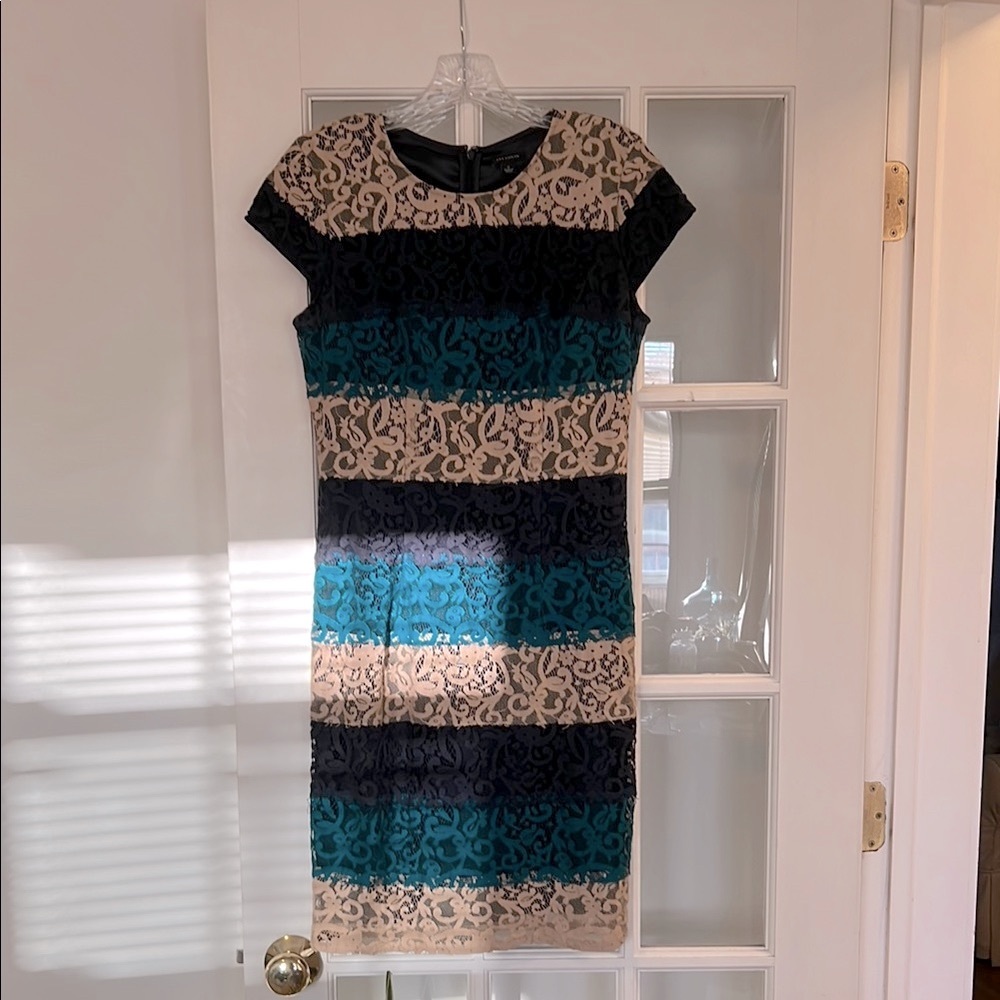 Ann Taylor lace dress Size 2